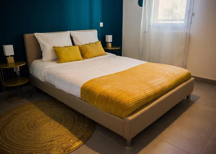 Le Jardin Sequoia ~ Climatisation ~ Parking Apartamento LʼUnion