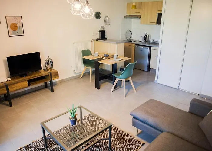 Le Jardin Sequoia ~ Climatisation ~ Parking LʼUnion